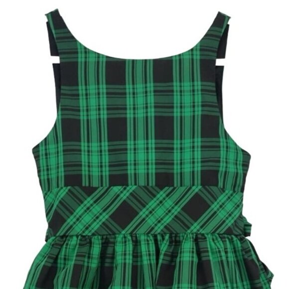 Chaps green and black plaid polyester sleeveless dress with waist tie, size 8. - Picture 3 of 9